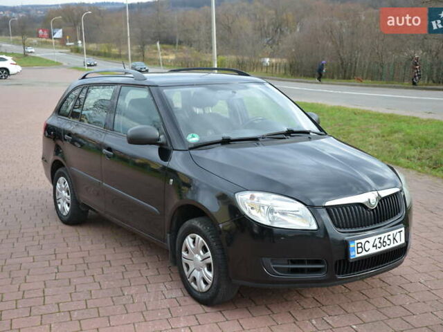 Черный Шкода Фабия, объемом двигателя 1.2 л и пробегом 190 тыс. км за 4700 $, фото 4 на Automoto.ua
