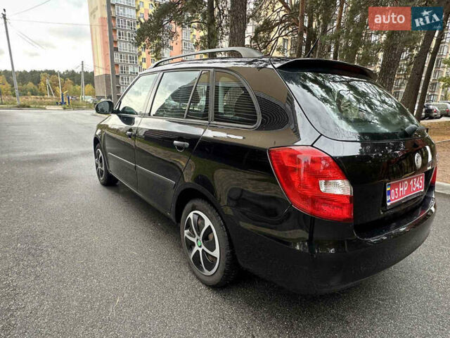 Черный Шкода Фабия, объемом двигателя 1.39 л и пробегом 161 тыс. км за 5550 $, фото 5 на Automoto.ua