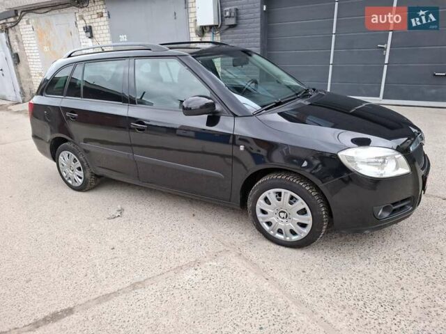 Чорний Шкода Фабія, об'ємом двигуна 1.4 л та пробігом 210 тис. км за 5999 $, фото 7 на Automoto.ua