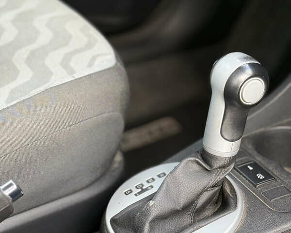 Чорний Шкода Фабія, об'ємом двигуна 1.6 л та пробігом 244 тис. км за 6900 $, фото 26 на Automoto.ua