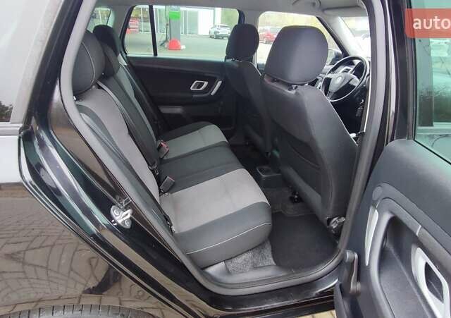Черный Шкода Фабия, объемом двигателя 1.6 л и пробегом 156 тыс. км за 6700 $, фото 19 на Automoto.ua