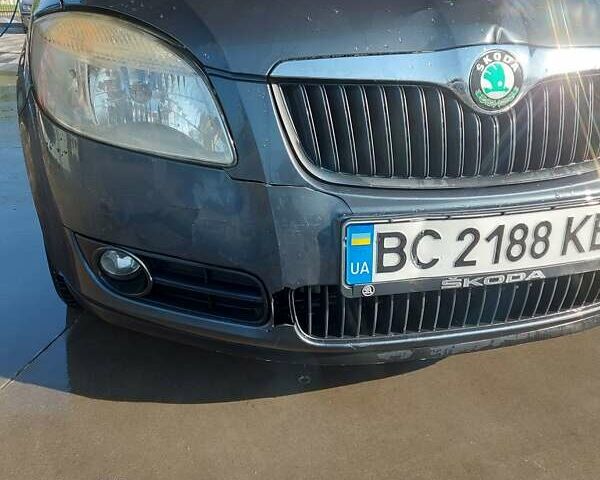 Чорний Шкода Фабія, об'ємом двигуна 1.2 л та пробігом 264 тис. км за 3500 $, фото 6 на Automoto.ua