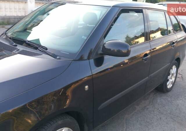 Чорний Шкода Фабія, об'ємом двигуна 1.39 л та пробігом 226 тис. км за 5200 $, фото 5 на Automoto.ua