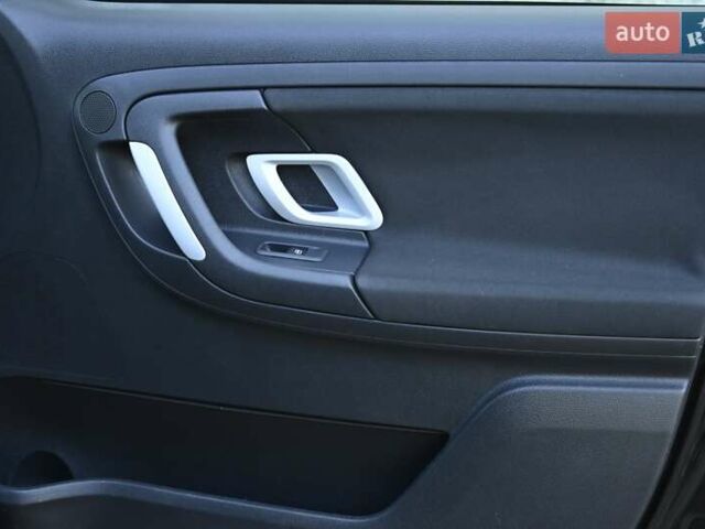 Черный Шкода Фабия, объемом двигателя 1.4 л и пробегом 235 тыс. км за 5800 $, фото 31 на Automoto.ua