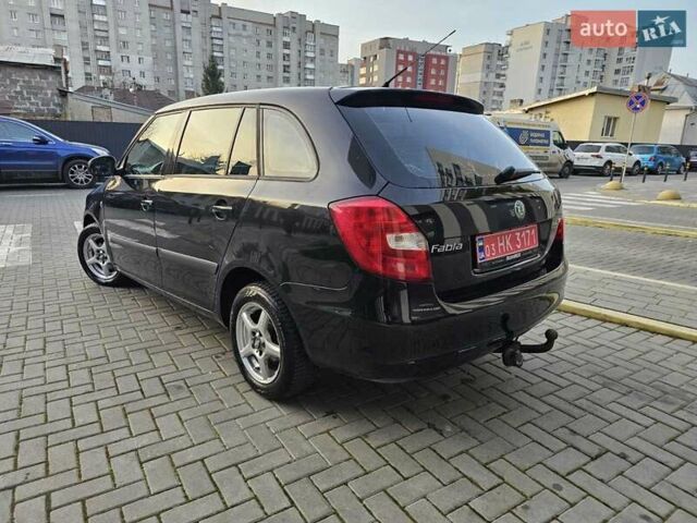 Черный Шкода Фабия, объемом двигателя 1.6 л и пробегом 163 тыс. км за 7700 $, фото 4 на Automoto.ua