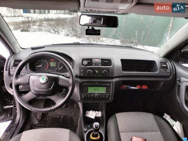 Чорний Шкода Фабія, об'ємом двигуна 1.39 л та пробігом 432 тис. км за 4700 $, фото 12 на Automoto.ua