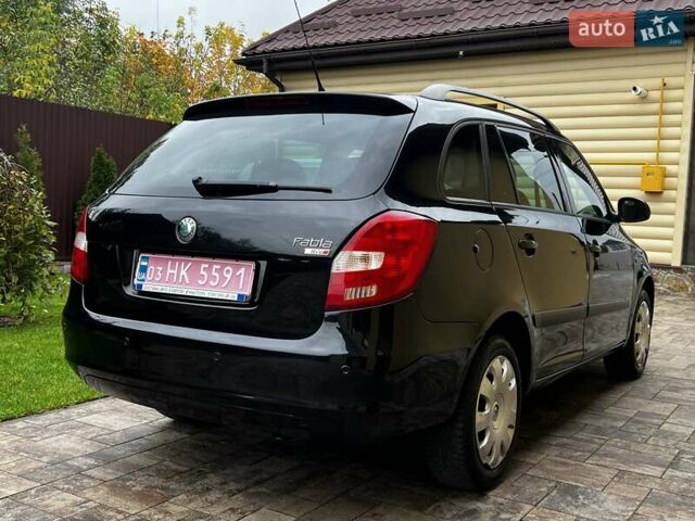 Черный Шкода Фабия, объемом двигателя 1.6 л и пробегом 216 тыс. км за 5900 $, фото 12 на Automoto.ua