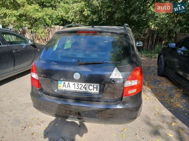 Чорний Шкода Фабія, об'ємом двигуна 1.39 л та пробігом 124 тис. км за 5800 $, фото 6 на Automoto.ua