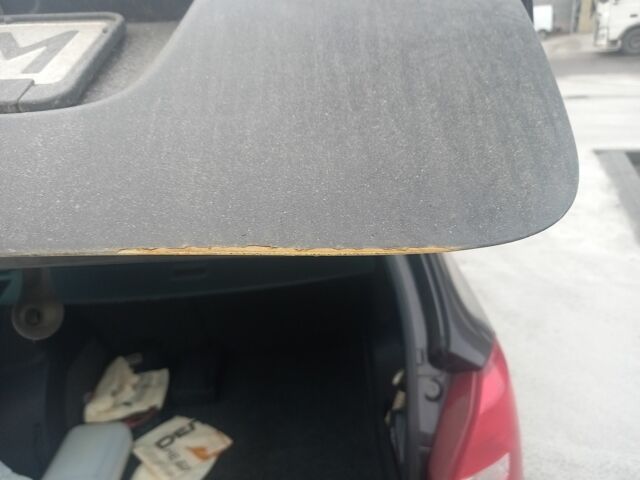 Черный Шкода Фабия, объемом двигателя 1.6 л и пробегом 211 тыс. км за 5500 $, фото 5 на Automoto.ua