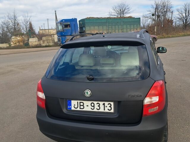 Черный Шкода Фабия, объемом двигателя 0 л и пробегом 400 тыс. км за 2550 $, фото 5 на Automoto.ua