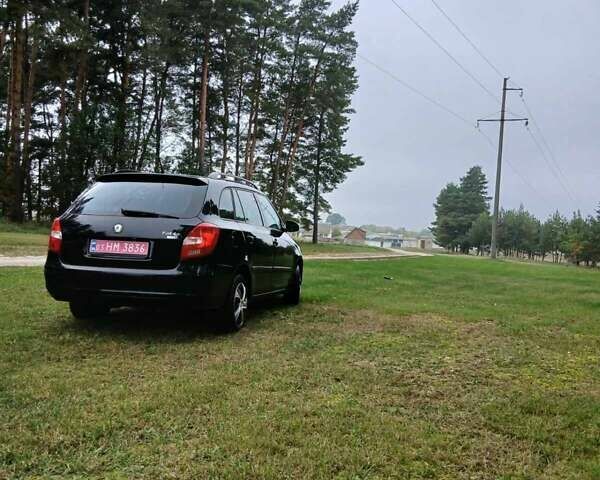 Черный Шкода Фабия, объемом двигателя 1.6 л и пробегом 212 тыс. км за 6700 $, фото 15 на Automoto.ua