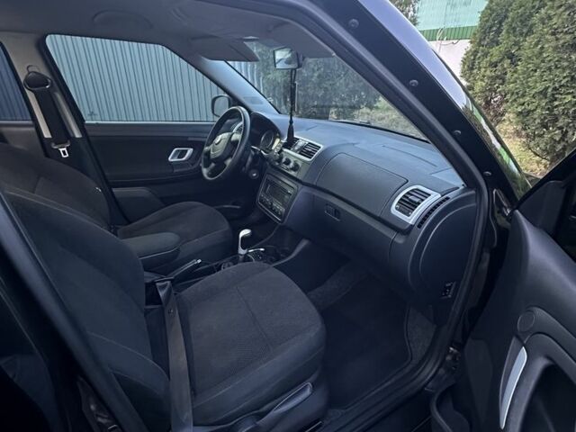 Шкода Фабия 2009 в Ивано-Франковске на Automoto.ua Черный Шкода Фабия, объемом двигателя 1.4 л и пробегом 246 тыс. км за 3800 $, фото 11 на Automoto.ua