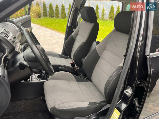 Чорний Шкода Фабія, об'ємом двигуна 1.6 л та пробігом 204 тис. км за 6300 $, фото 17 на Automoto.ua