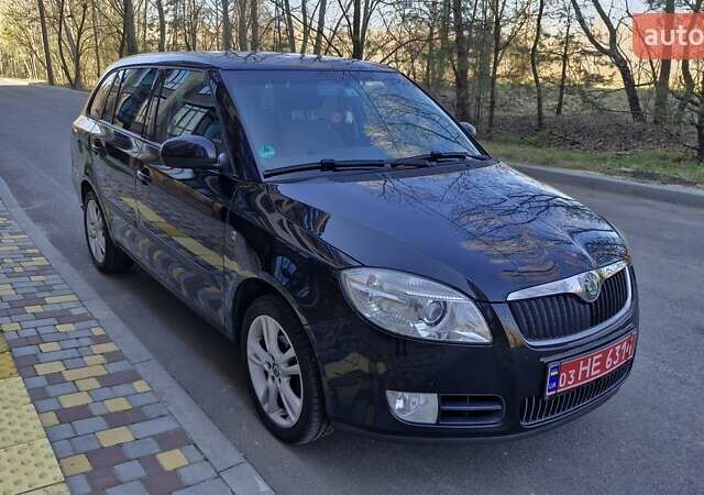 Черный Шкода Фабия, объемом двигателя 1.6 л и пробегом 188 тыс. км за 6499 $, фото 17 на Automoto.ua