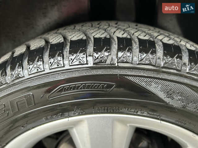 Черный Шкода Фабия, объемом двигателя 1.39 л и пробегом 202 тыс. км за 5750 $, фото 18 на Automoto.ua