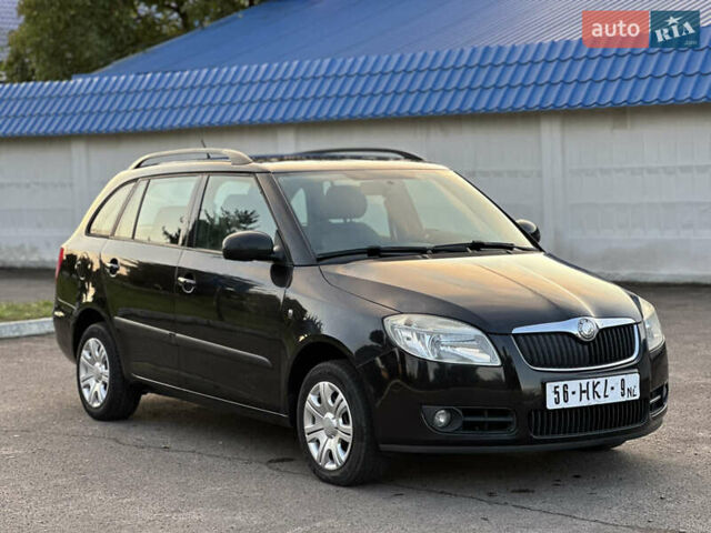 Чорний Шкода Фабія, об'ємом двигуна 1.4 л та пробігом 205 тис. км за 4999 $, фото 4 на Automoto.ua