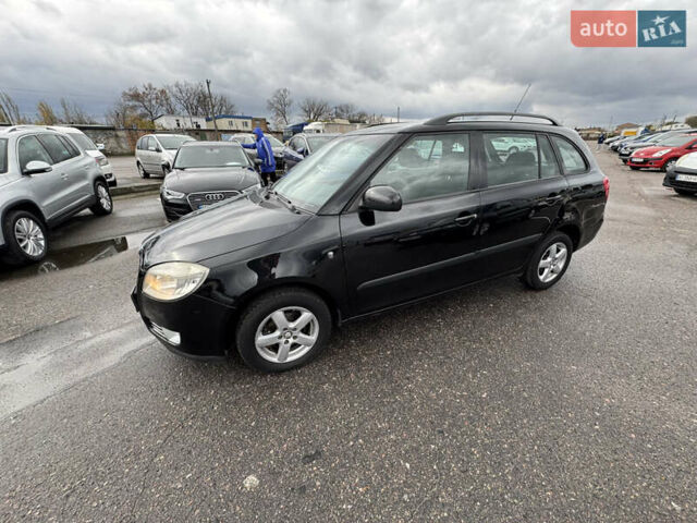 Шкода Фабия 2009 в Белой Церкве на Automoto.ua Черный Шкода Фабия, объемом двигателя 1.42 л и пробегом 210 тыс. км за 5777 $, фото 2 на Automoto.ua