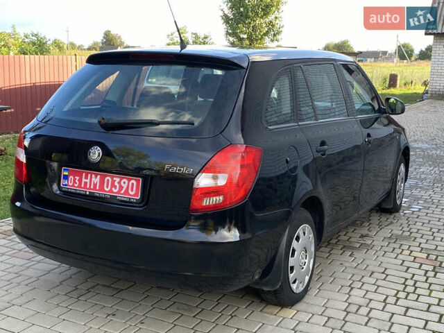 Черный Шкода Фабия, объемом двигателя 1.4 л и пробегом 295 тыс. км за 4350 $, фото 10 на Automoto.ua