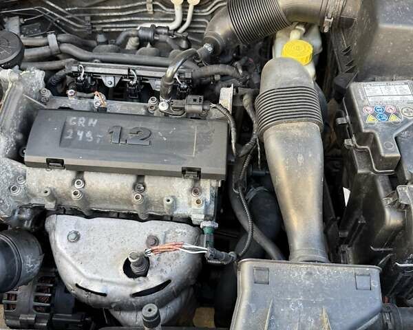 Чорний Шкода Фабія, об'ємом двигуна 1.2 л та пробігом 257 тис. км за 4400 $, фото 22 на Automoto.ua