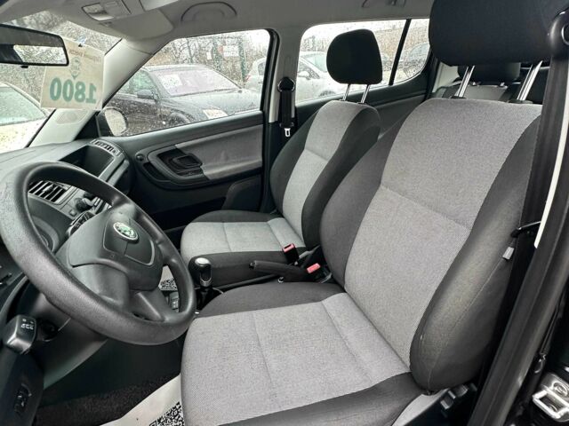 Чорний Шкода Фабія, об'ємом двигуна 1.2 л та пробігом 184 тис. км за 4600 $, фото 12 на Automoto.ua