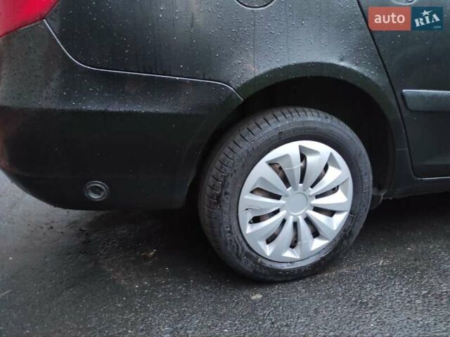 Чорний Шкода Фабія, об'ємом двигуна 1.39 л та пробігом 163 тис. км за 4600 $, фото 42 на Automoto.ua