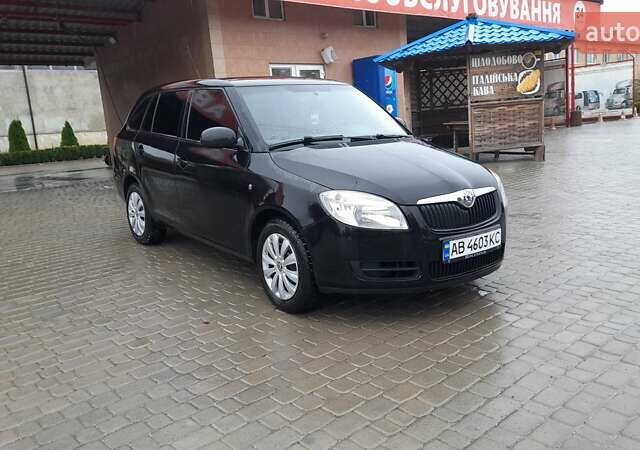 Черный Шкода Фабия, объемом двигателя 1.2 л и пробегом 233 тыс. км за 4800 $, фото 24 на Automoto.ua