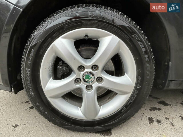 Черный Шкода Фабия, объемом двигателя 1.39 л и пробегом 202 тыс. км за 5750 $, фото 20 на Automoto.ua