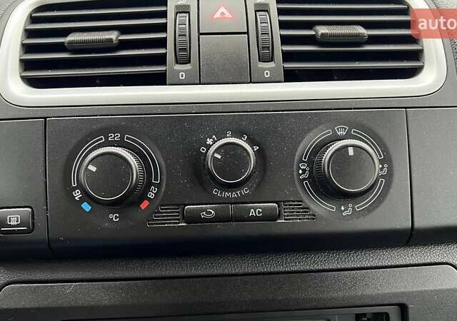 Чорний Шкода Фабія, об'ємом двигуна 1.39 л та пробігом 124 тис. км за 5490 $, фото 18 на Automoto.ua