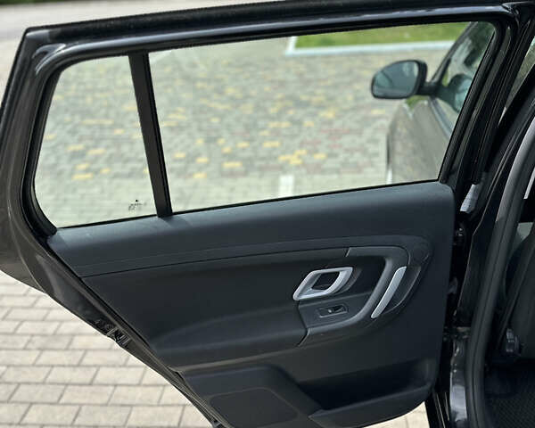 Черный Шкода Фабия, объемом двигателя 1.39 л и пробегом 225 тыс. км за 5650 $, фото 15 на Automoto.ua