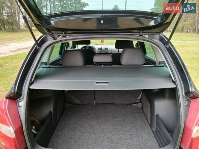 Черный Шкода Фабия, объемом двигателя 1.6 л и пробегом 212 тыс. км за 6700 $, фото 29 на Automoto.ua