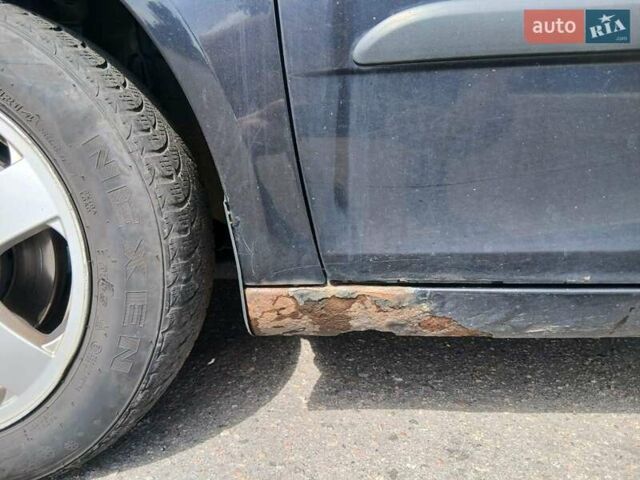 Чорний Шкода Фабія, об'ємом двигуна 1.39 л та пробігом 247 тис. км за 5200 $, фото 15 на Automoto.ua
