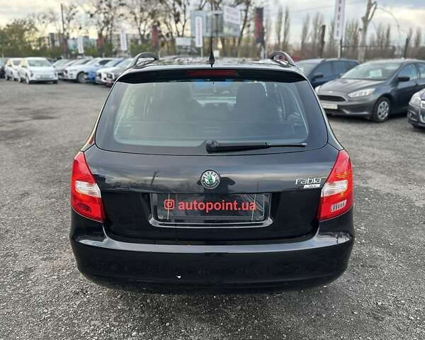 Чорний Шкода Фабія, об'ємом двигуна 1.39 л та пробігом 172 тис. км за 5999 $, фото 10 на Automoto.ua