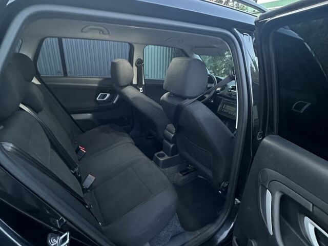 Шкода Фабия 2009 в Ивано-Франковске на Automoto.ua Черный Шкода Фабия, объемом двигателя 1.4 л и пробегом 246 тыс. км за 3800 $, фото 10 на Automoto.ua