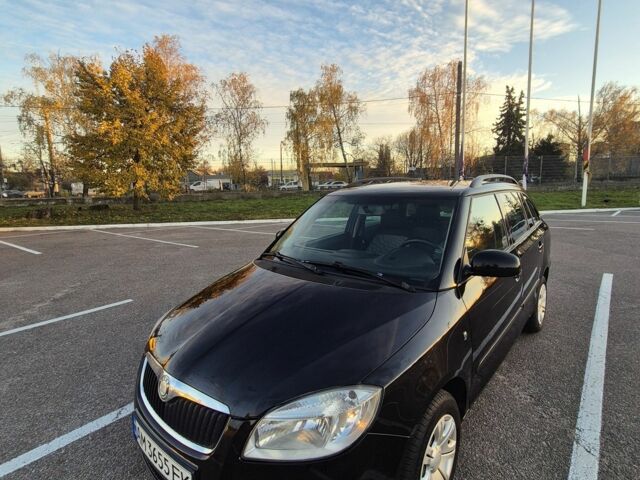 Чорний Шкода Фабія, об'ємом двигуна 1.2 л та пробігом 354 тис. км за 4999 $, фото 3 на Automoto.ua