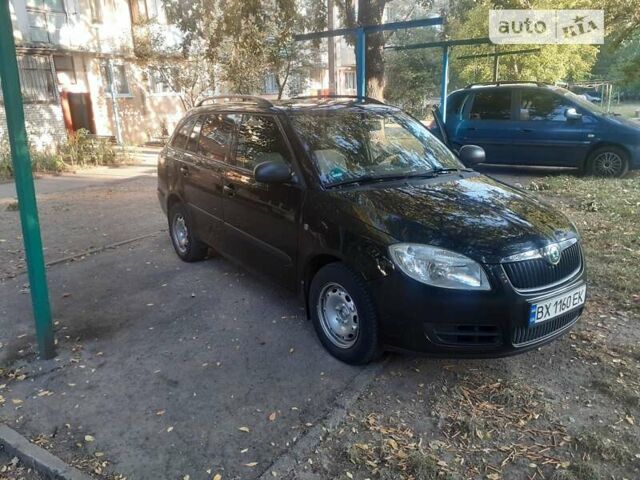 Черный Шкода Фабия, объемом двигателя 1.2 л и пробегом 270 тыс. км за 4500 $, фото 8 на Automoto.ua