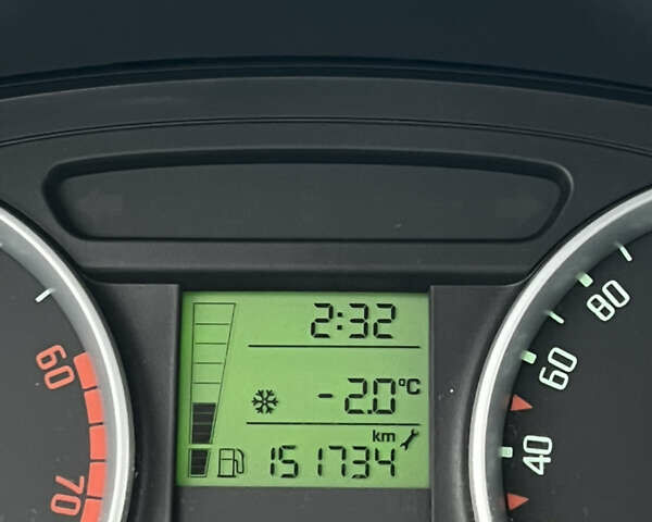 Черный Шкода Фабия, объемом двигателя 1.2 л и пробегом 152 тыс. км за 4550 $, фото 23 на Automoto.ua