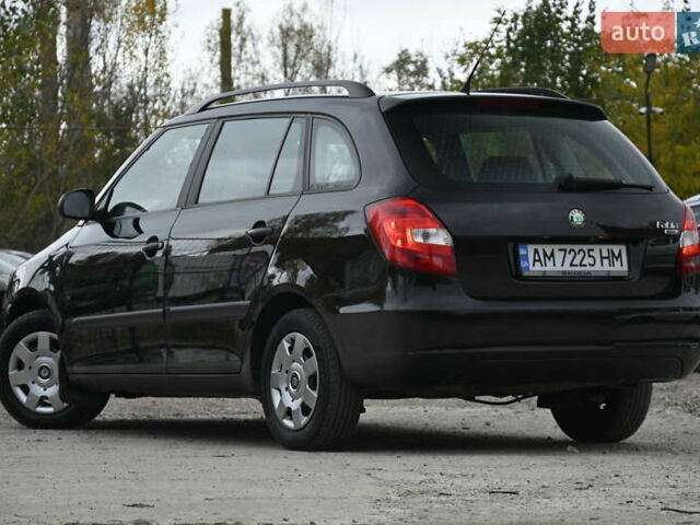 Черный Шкода Фабия, объемом двигателя 1.39 л и пробегом 205 тыс. км за 5499 $, фото 11 на Automoto.ua