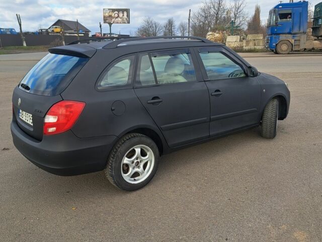 Черный Шкода Фабия, объемом двигателя 0 л и пробегом 400 тыс. км за 2550 $, фото 3 на Automoto.ua