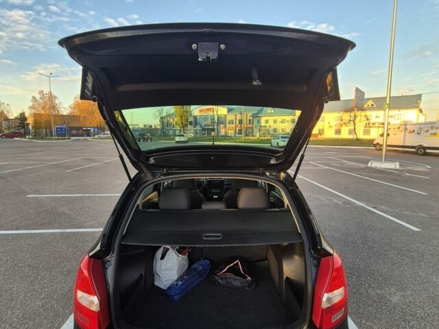 Чорний Шкода Фабія, об'ємом двигуна 1.2 л та пробігом 354 тис. км за 4999 $, фото 4 на Automoto.ua