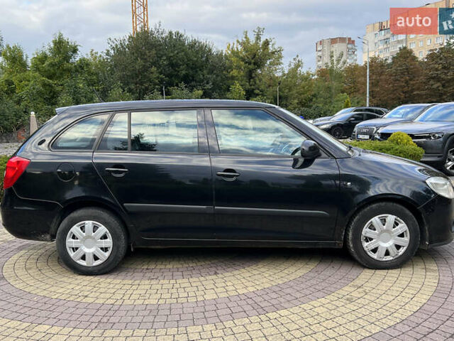 Чорний Шкода Фабія, об'ємом двигуна 1.39 л та пробігом 245 тис. км за 5200 $, фото 7 на Automoto.ua