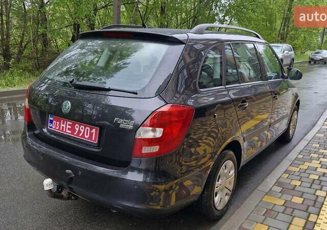 Черный Шкода Фабия, объемом двигателя 1.4 л и пробегом 168 тыс. км за 5999 $, фото 6 на Automoto.ua