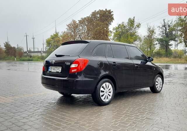 Черный Шкода Фабия, объемом двигателя 1.2 л и пробегом 233 тыс. км за 4800 $, фото 21 на Automoto.ua