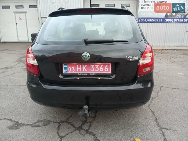 Черный Шкода Фабия, объемом двигателя 1.4 л и пробегом 194 тыс. км за 5500 $, фото 12 на Automoto.ua