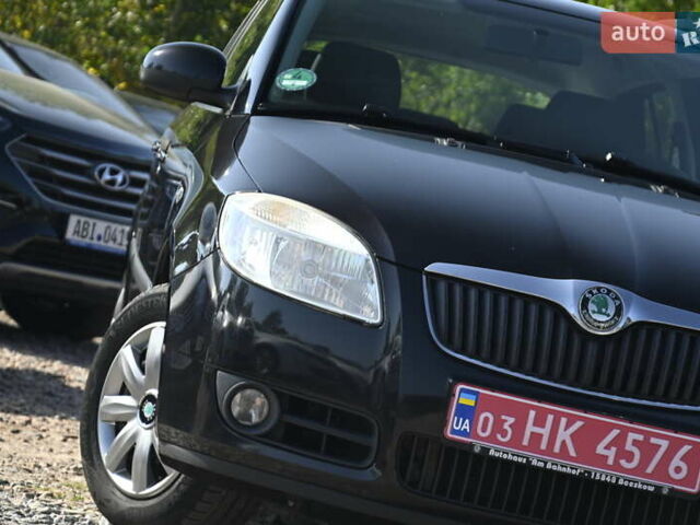 Черный Шкода Фабия, объемом двигателя 1.4 л и пробегом 235 тыс. км за 5800 $, фото 3 на Automoto.ua