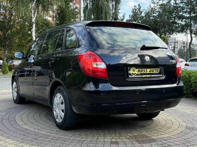 Чорний Шкода Фабія, об'ємом двигуна 1.4 л та пробігом 425 тис. км за 5200 $, фото 4 на Automoto.ua