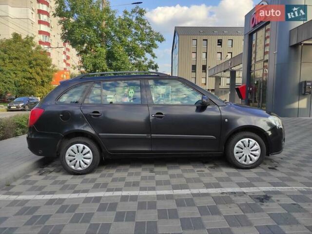 Чорний Шкода Фабія, об'ємом двигуна 1.39 л та пробігом 163 тис. км за 4600 $, фото 7 на Automoto.ua