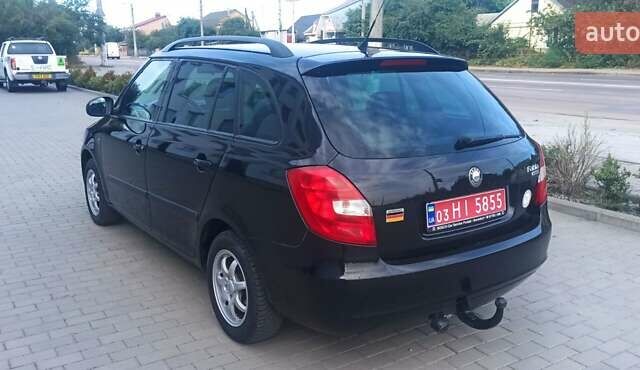 Чорний Шкода Фабія, об'ємом двигуна 1.6 л та пробігом 173 тис. км за 5700 $, фото 2 на Automoto.ua