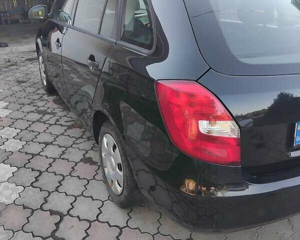 Чорний Шкода Фабія, об'ємом двигуна 1.2 л та пробігом 238 тис. км за 4700 $, фото 1 на Automoto.ua