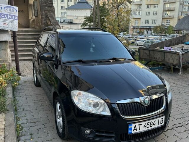 Шкода Фабия 2009 в Ивано-Франковске на Automoto.ua Черный Шкода Фабия, объемом двигателя 1.4 л и пробегом 246 тыс. км за 3800 $, фото 4 на Automoto.ua