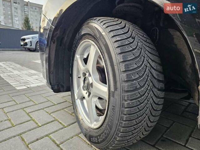 Черный Шкода Фабия, объемом двигателя 1.6 л и пробегом 163 тыс. км за 7700 $, фото 14 на Automoto.ua